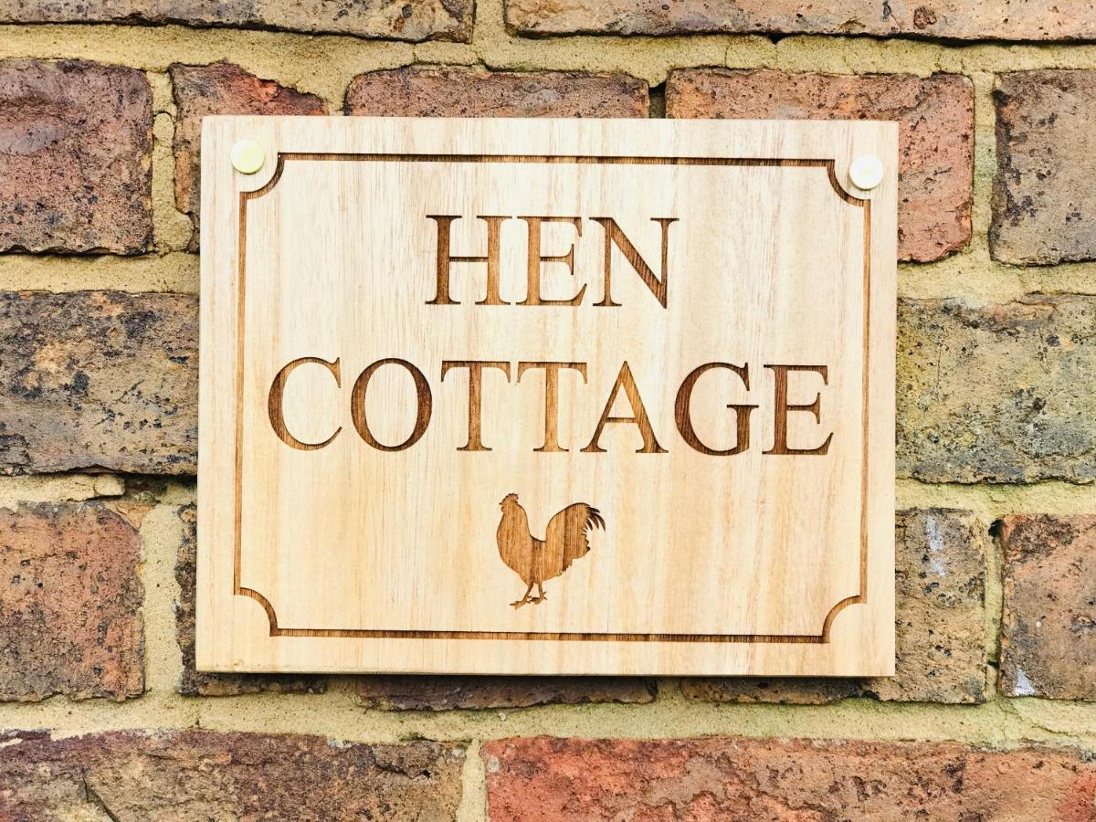Charming Hen Cottage Countryside Retreat Lincoln Newball Extérieur photo